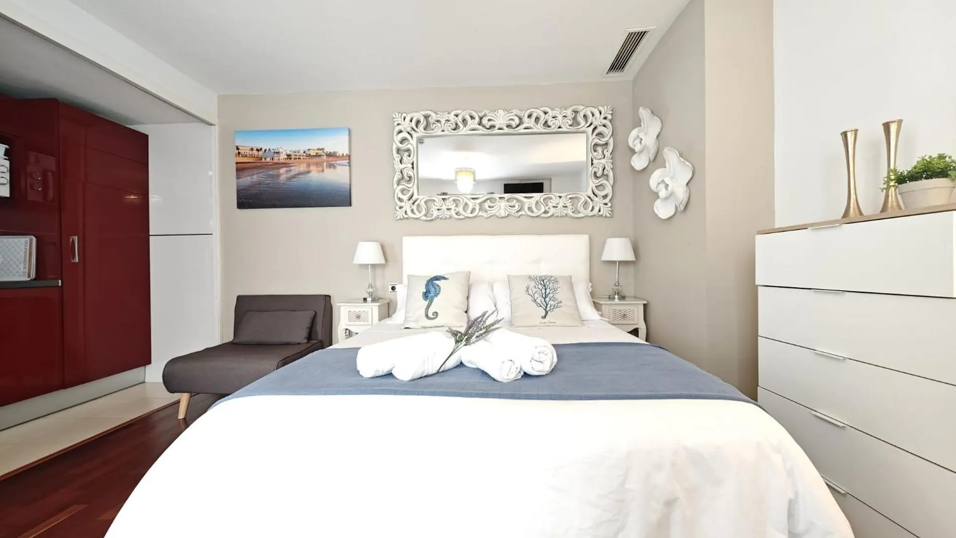 El Estudio Del Marques Little Apartments 加的斯